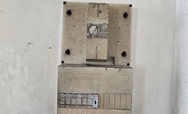 Remplacement d'un compteur électrique dans une maison à Vidauban, Toulon, GMC HABITAT